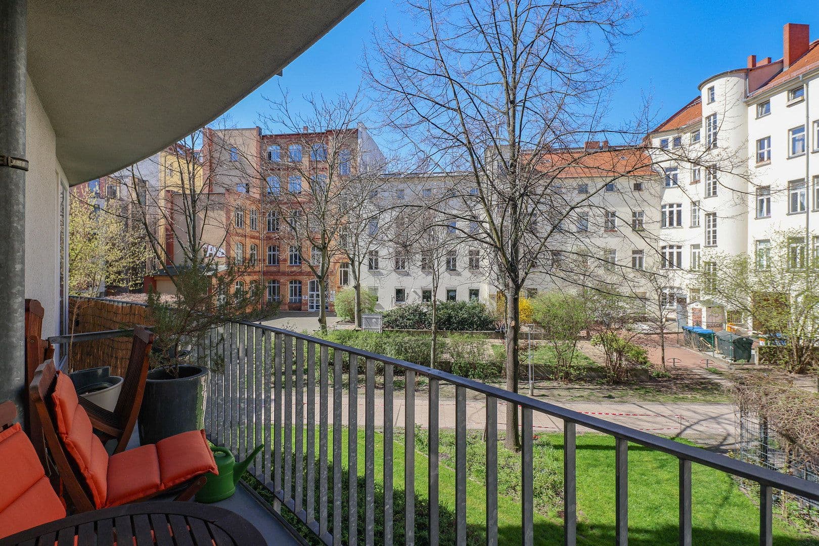 Predaj bytu 1-izbový 46 m², Dircksenstraße 44, Berlin, Berlín Predaj bytu 1-izbový 46 m², Dircksenstraße 44, Berlin, Berlín