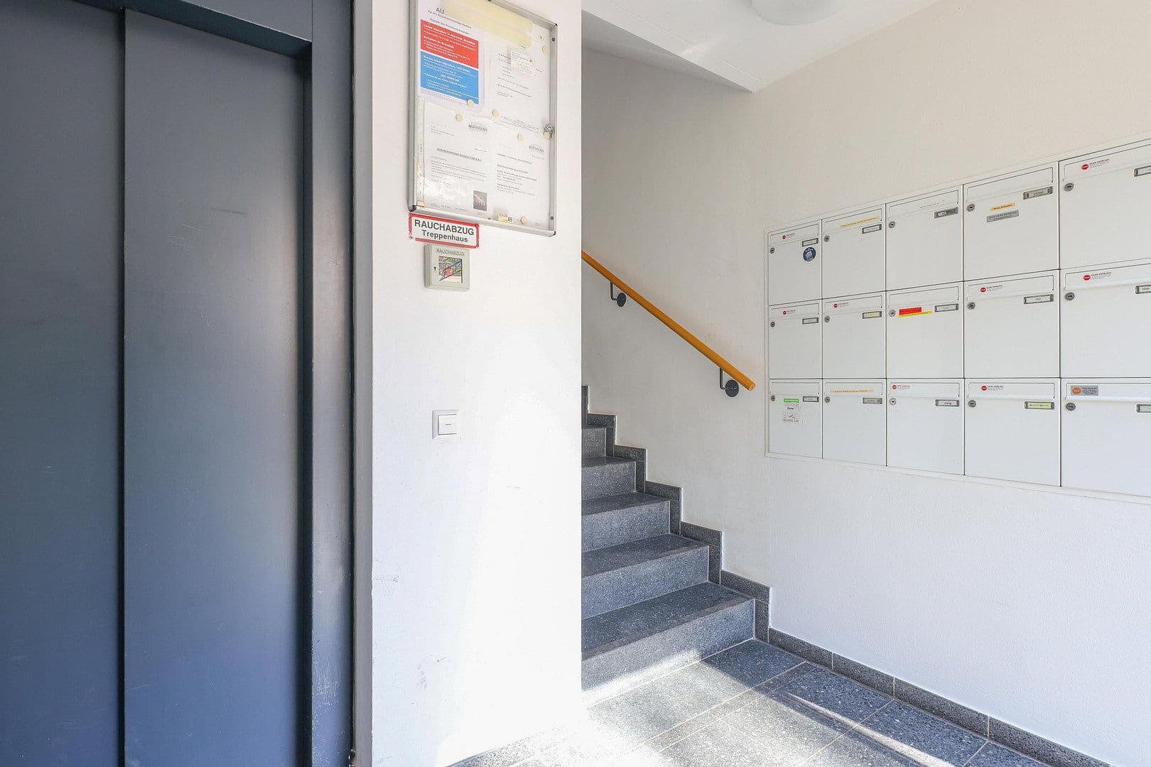 Predaj bytu 1-izbový 46 m², Dircksenstraße 44, Berlin, Berlín Predaj bytu 1-izbový 46 m², Dircksenstraße 44, Berlin, Berlín