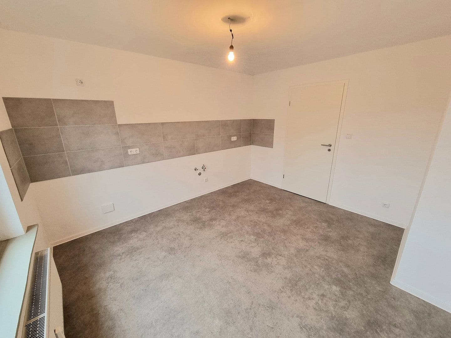 Prenájom bytu 3-izbový 95 m², Hohenhameln, Dolné Sasko Prenájom bytu 3-izbový 95 m², Hohenhameln, Dolné Sasko