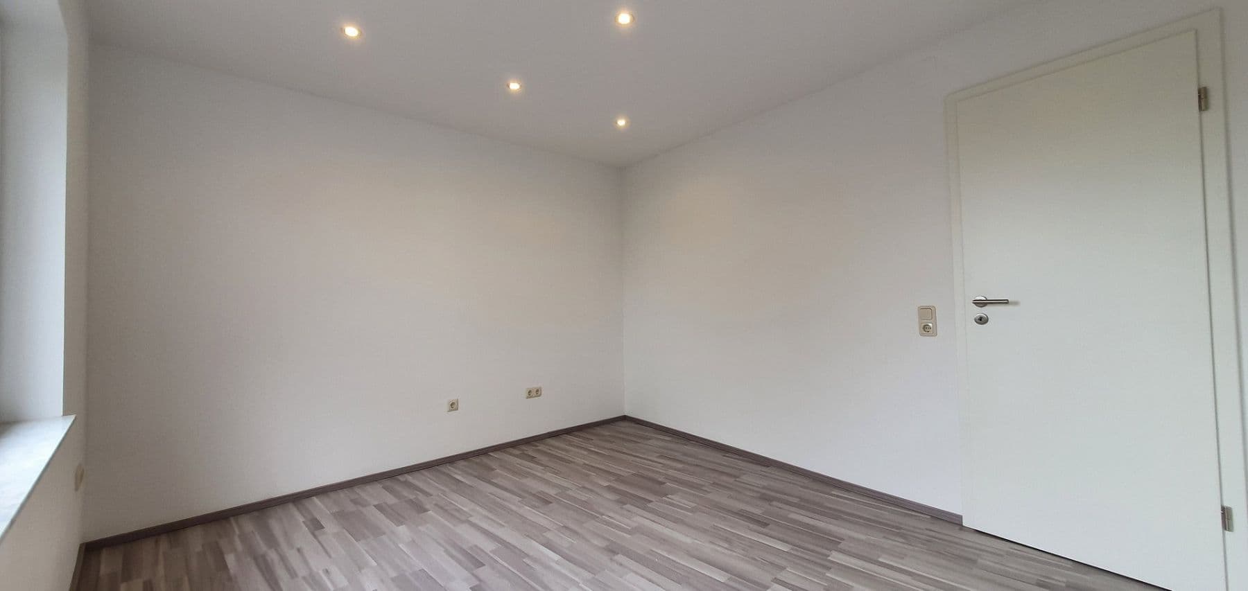 Prenájom bytu 2-izbový 43 m², Hohenhameln, Dolné Sasko Prenájom bytu 2-izbový 43 m², Hohenhameln, Dolné Sasko