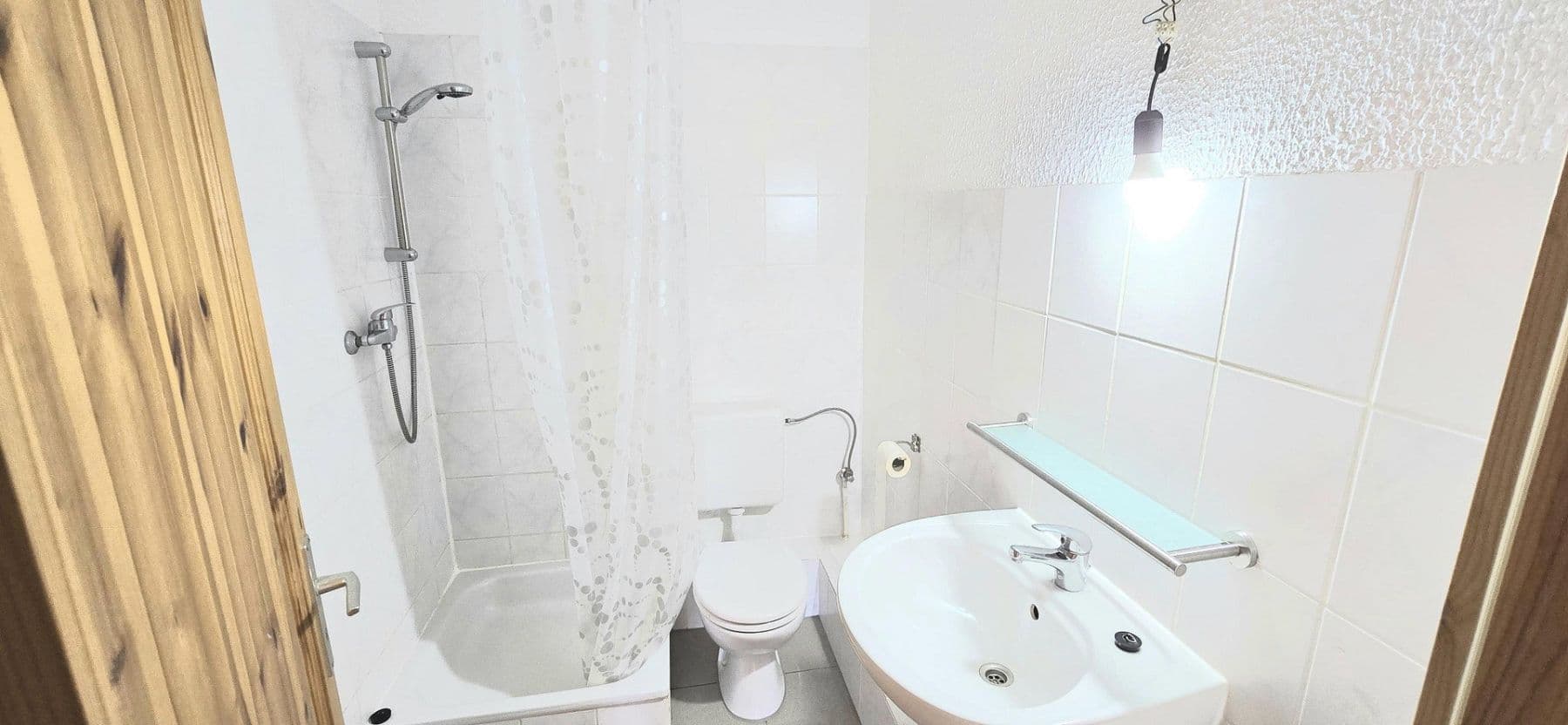 Prenájom bytu 2-izbový 53 m², Dedelstorf, Dolné Sasko Prenájom bytu 2-izbový 53 m², Dedelstorf, Dolné Sasko