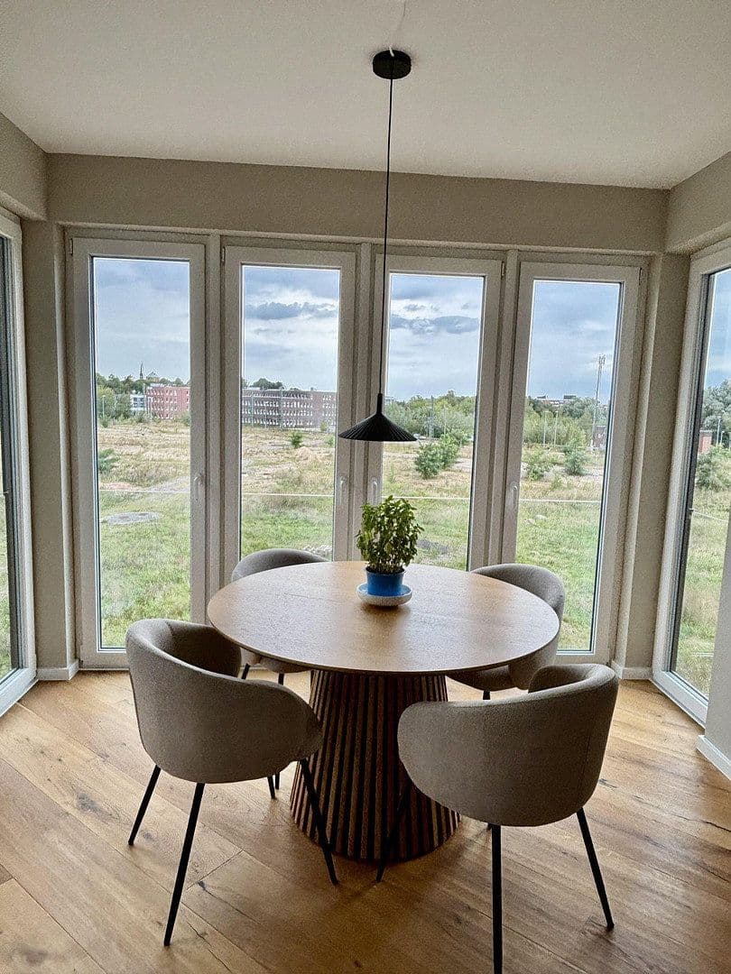 Prenájom bytu 2-izbový 55 m², Stade, Dolné Sasko Prenájom bytu 2-izbový 55 m², Stade, Dolné Sasko