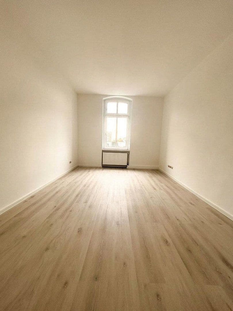 Prenájom bytu 5-izbový 127 m², Hans-Heinen_Straße 45, Dessau-Roßlau, Sasko-Anhaltsko Prenájom bytu 5-izbový 127 m², Hans-Heinen_Straße 45, Dessau-Roßlau, Sasko-Anhaltsko