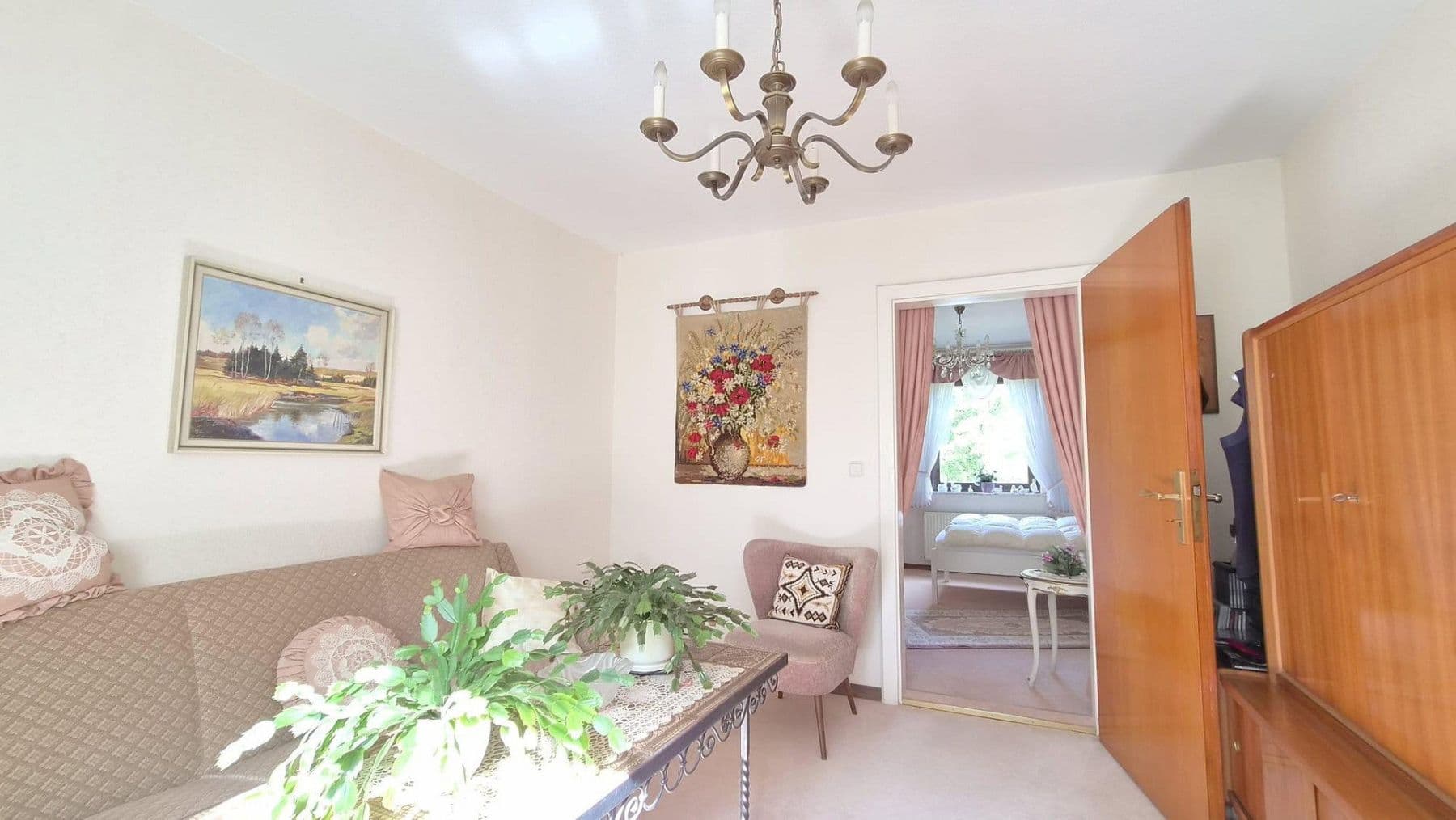 Predaj domu 78 m², pozemok 311 m², Bad Gandersheim, Dolné Sasko Predaj domu 78 m², pozemok 311 m², Bad Gandersheim, Dolné Sasko