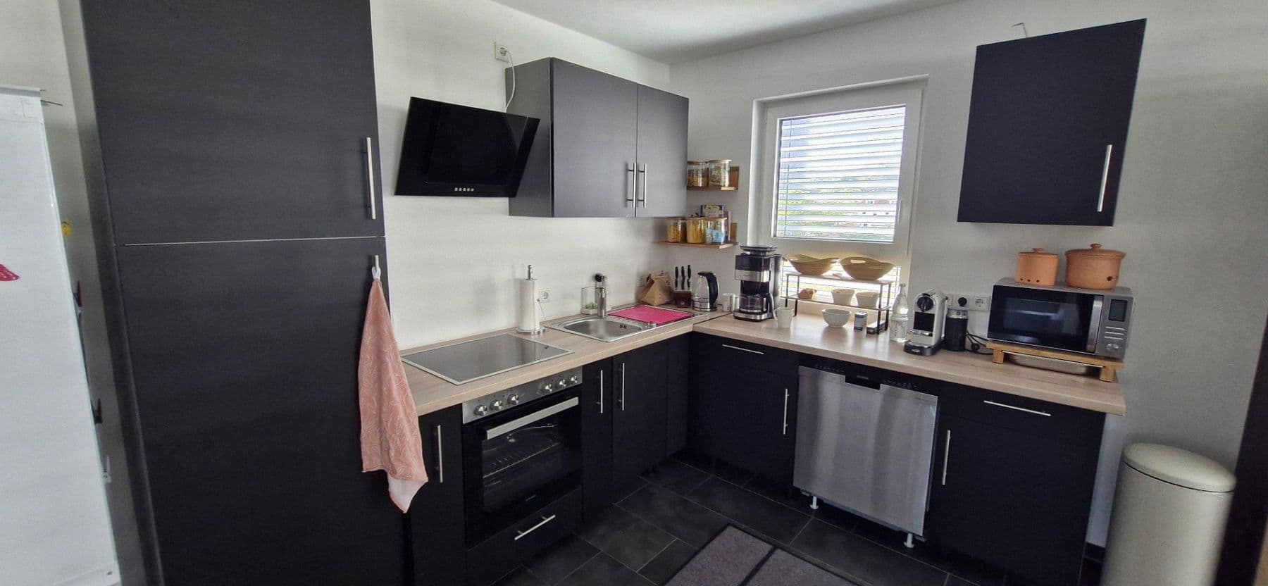Prenájom bytu 4-izbový 103 m², Am Schloßberg 8a, Fischbachtal, Hesensko Prenájom bytu 4-izbový 103 m², Am Schloßberg 8a, Fischbachtal, Hesensko