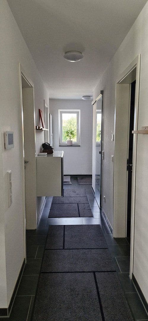 Prenájom bytu 4-izbový 103 m², Am Schloßberg 8a, Fischbachtal, Hesensko Prenájom bytu 4-izbový 103 m², Am Schloßberg 8a, Fischbachtal, Hesensko