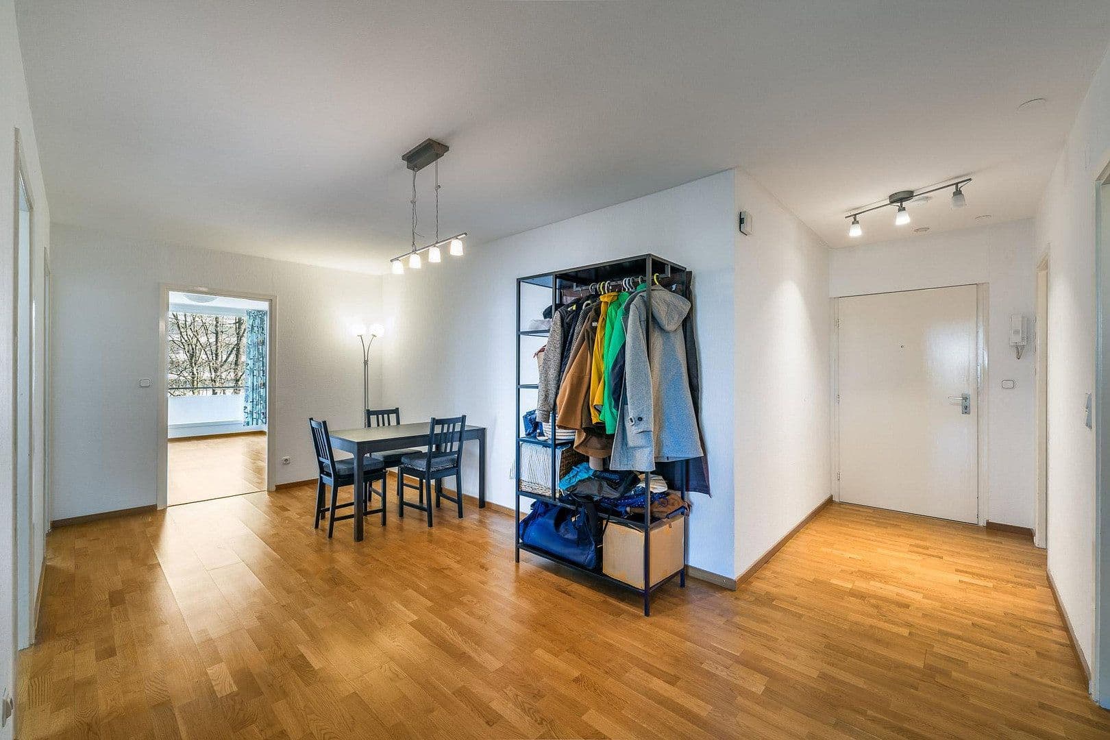 Predaj bytu 3-izbový 124 m², München, Bavorsko Predaj bytu 3-izbový 124 m², München, Bavorsko