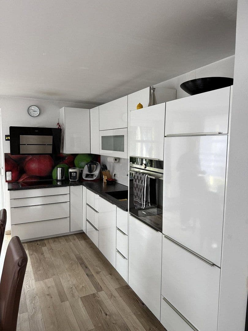 Predaj domu 285 m², pozemok 1.700 m², Langenneufnach, Bavorsko Predaj domu 285 m², pozemok 1.700 m², Langenneufnach, Bavorsko
