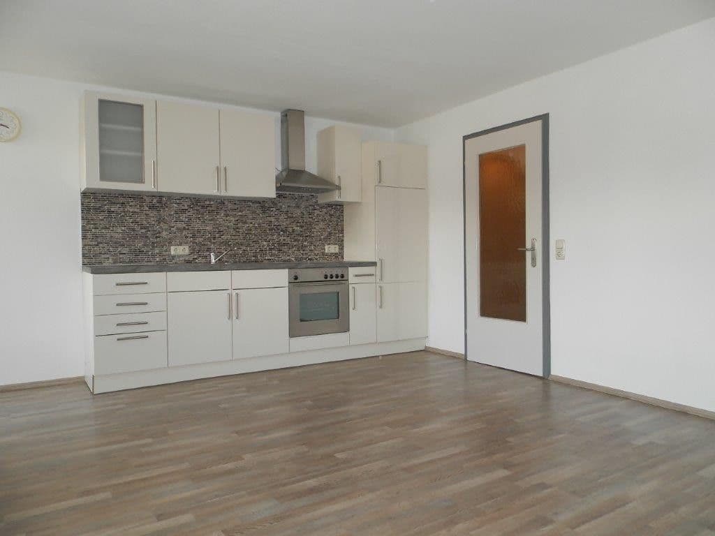 Predaj domu 285 m², pozemok 1.700 m², Langenneufnach, Bavorsko Predaj domu 285 m², pozemok 1.700 m², Langenneufnach, Bavorsko