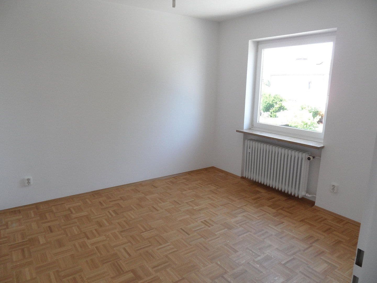 Predaj domu 100 m², pozemok 220 m², Germering, Bavorsko Predaj domu 100 m², pozemok 220 m², Germering, Bavorsko