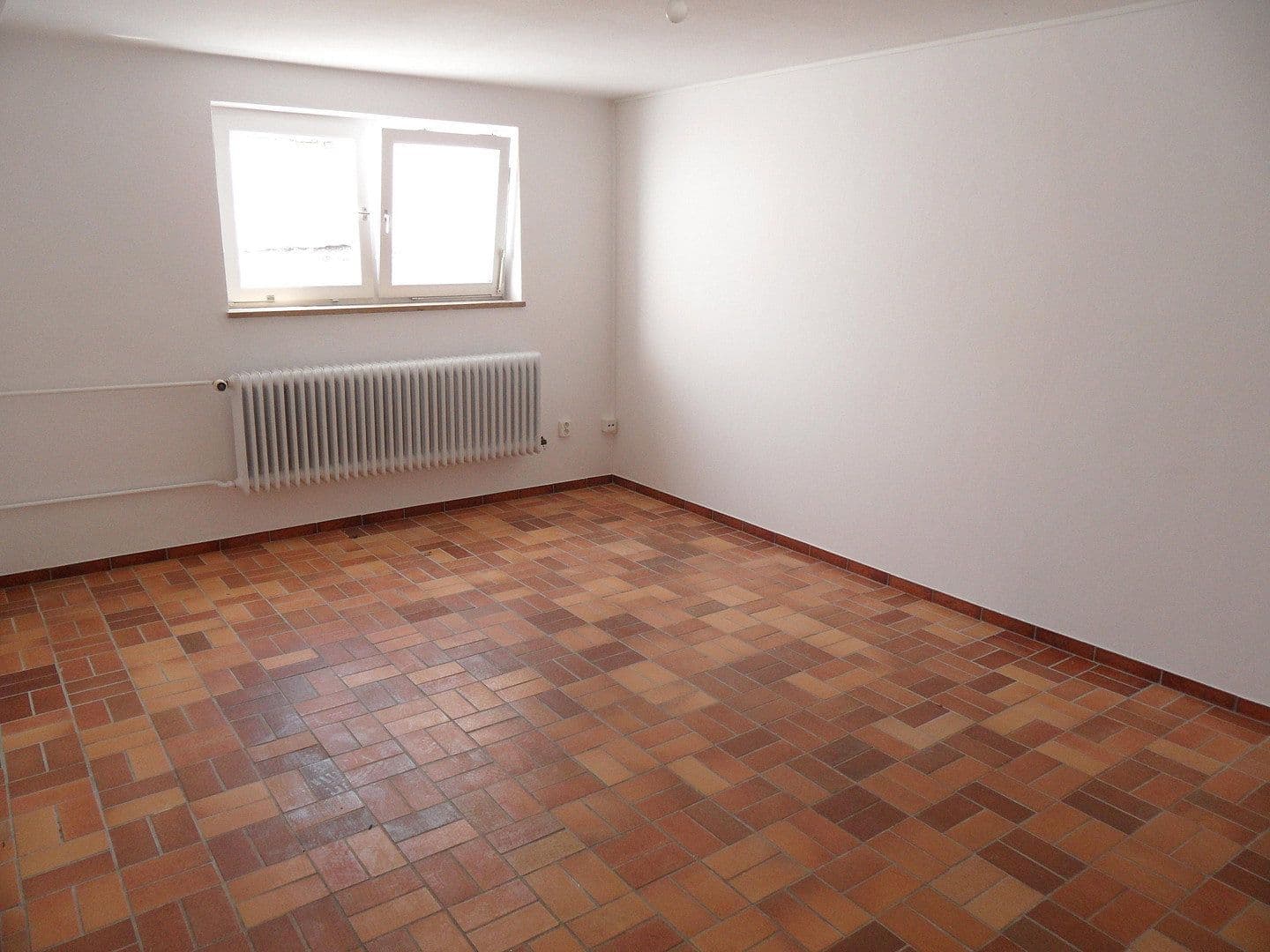 Predaj domu 100 m², pozemok 220 m², Germering, Bavorsko Predaj domu 100 m², pozemok 220 m², Germering, Bavorsko