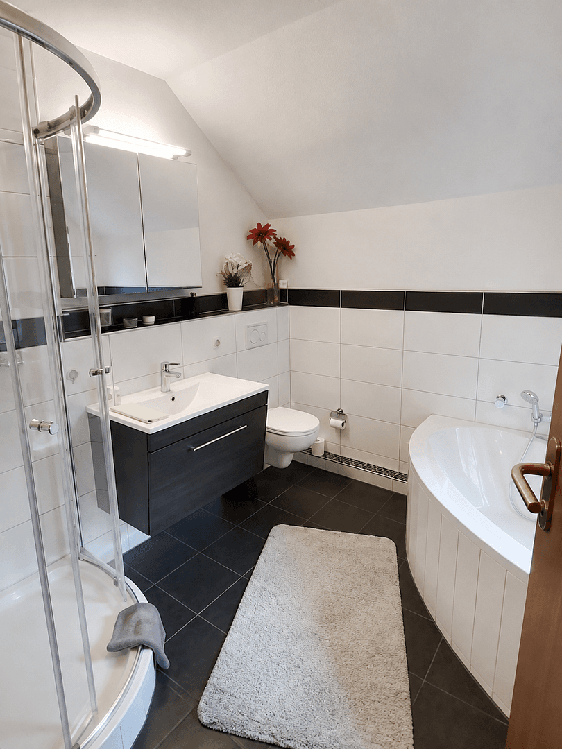 Predaj domu 130 m², pozemok 155 m², Hannover, Dolné Sasko Predaj domu 130 m², pozemok 155 m², Hannover, Dolné Sasko