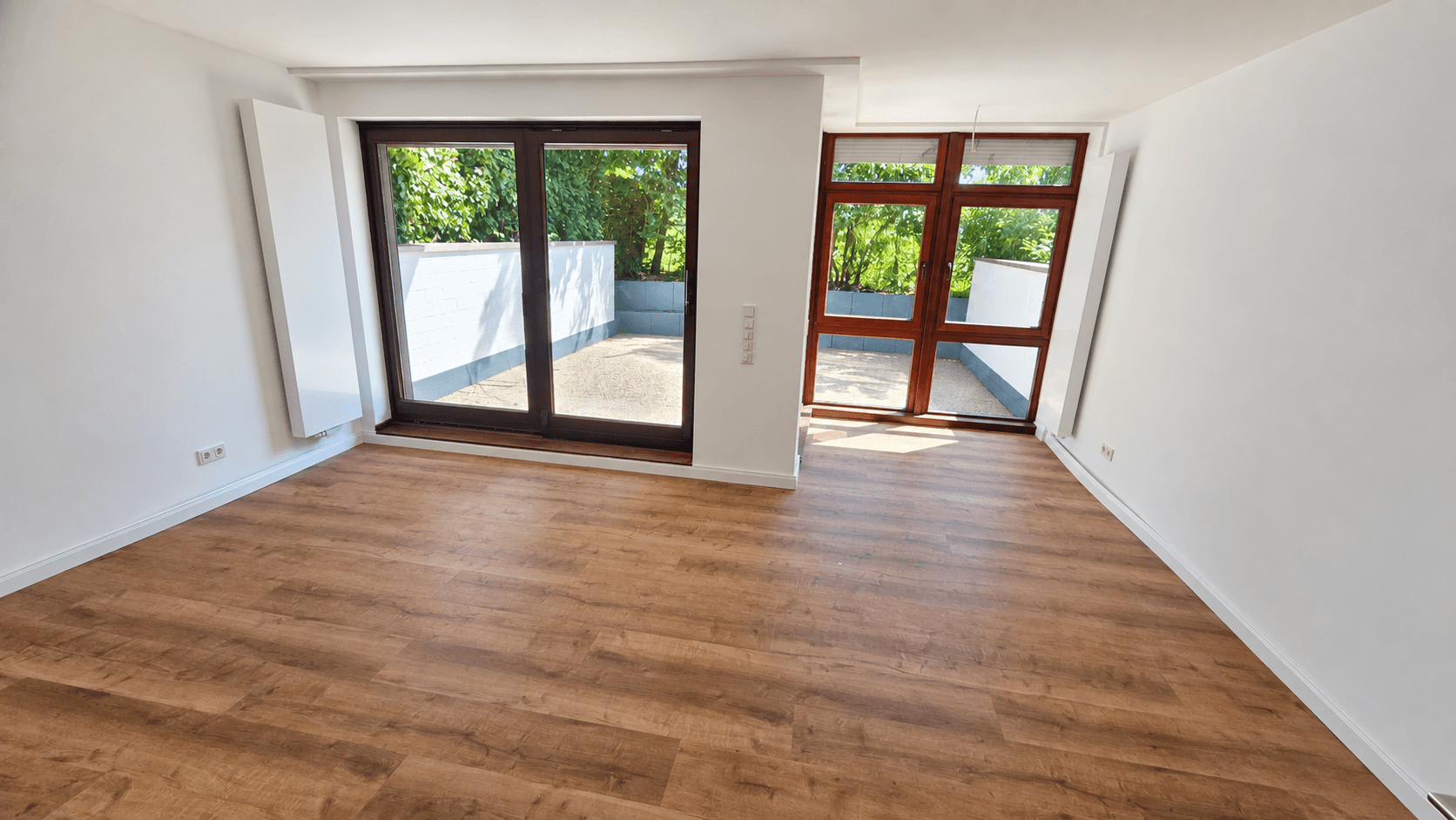 Prenájom bytu 4-izbový 120 m², Bremen, Brémy Prenájom bytu 4-izbový 120 m², Bremen, Brémy