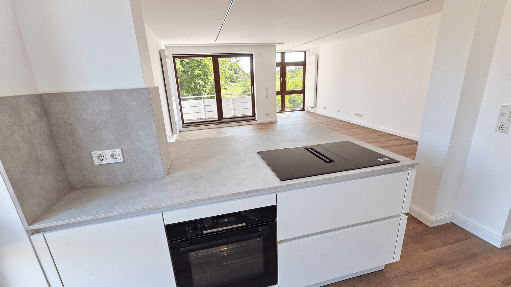 Prenájom bytu 4-izbový 120 m², Bremen, Brémy Prenájom bytu 4-izbový 120 m², Bremen, Brémy