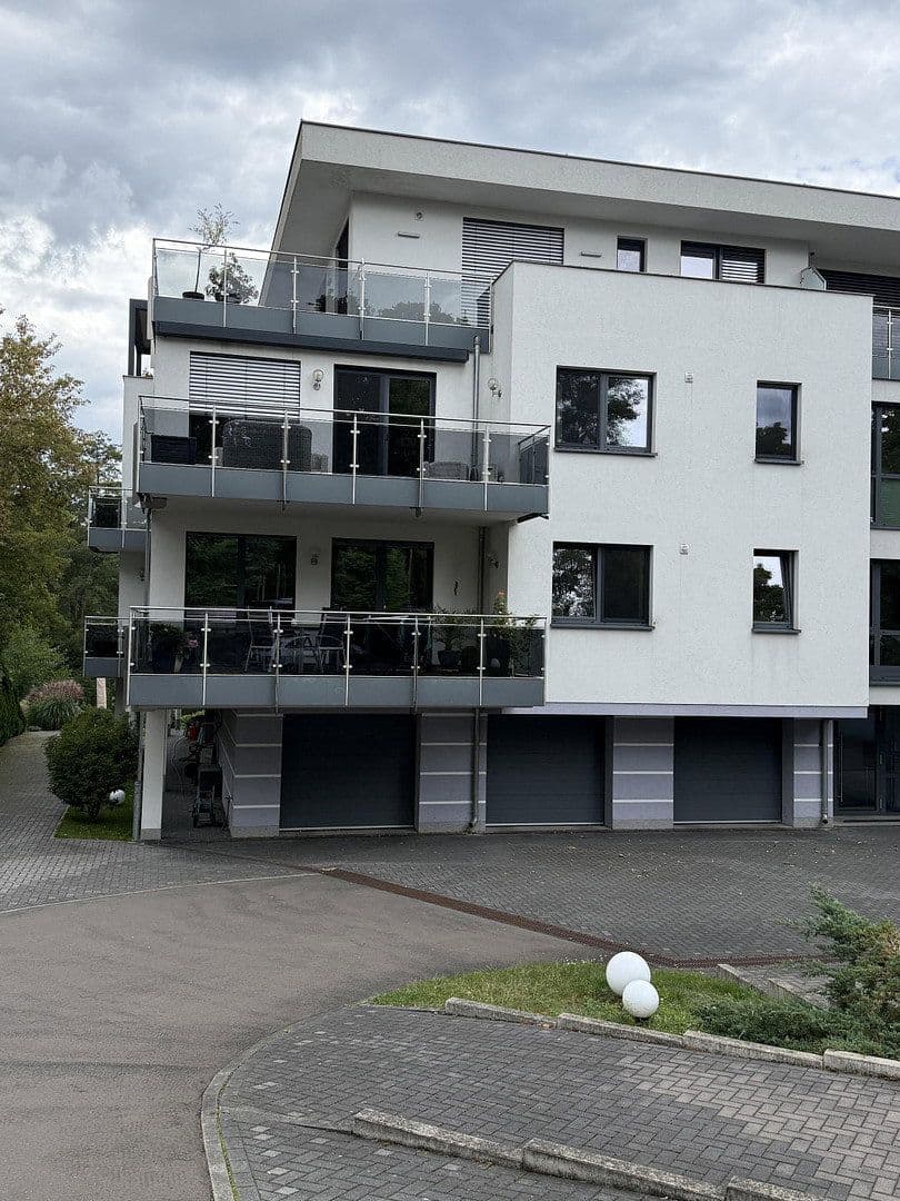 Predaj bytu 3-izbový 127 m², Berlin, Berlín Predaj bytu 3-izbový 127 m², Berlin, Berlín