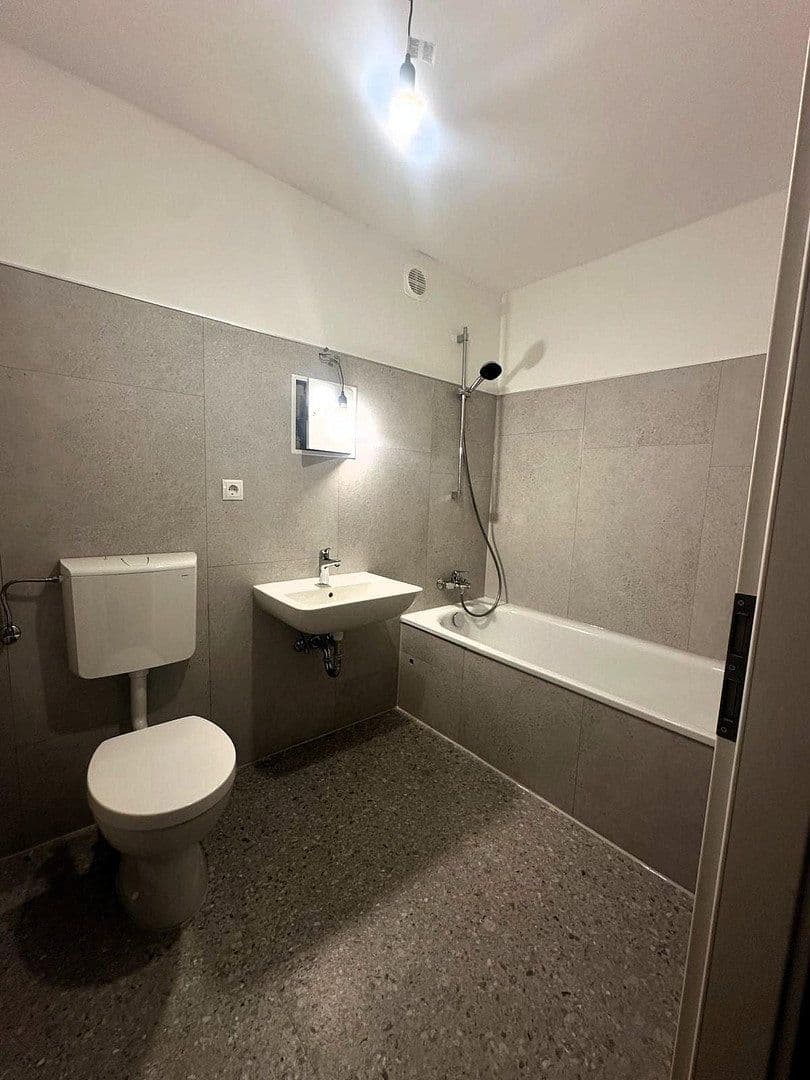 Predaj bytu 2-izbový 61 m², Am Europakanal 36, Erlangen, Bavorsko Predaj bytu 2-izbový 61 m², Am Europakanal 36, Erlangen, Bavorsko