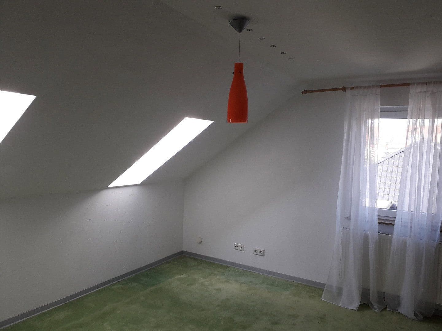 Prenájom bytu 2-izbový 85 m², Weiterstadt, Hesensko Prenájom bytu 2-izbový 85 m², Weiterstadt, Hesensko