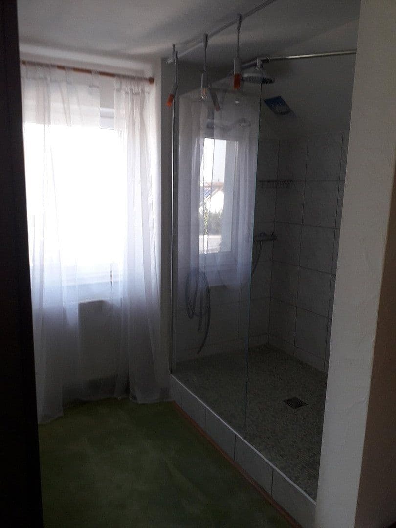 Prenájom bytu 2-izbový 85 m², Weiterstadt, Hesensko Prenájom bytu 2-izbový 85 m², Weiterstadt, Hesensko