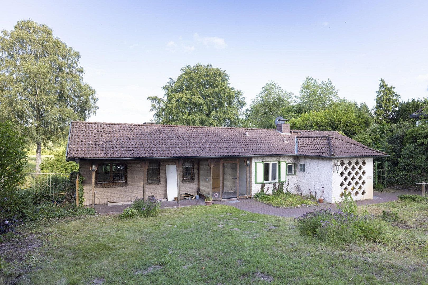 Predaj domu 248 m², pozemok 2.428 m², Bad Schwartau, Šlezvicko-Holštajnsko Predaj domu 248 m², pozemok 2.428 m², Bad Schwartau, Šlezvicko-Holštajnsko