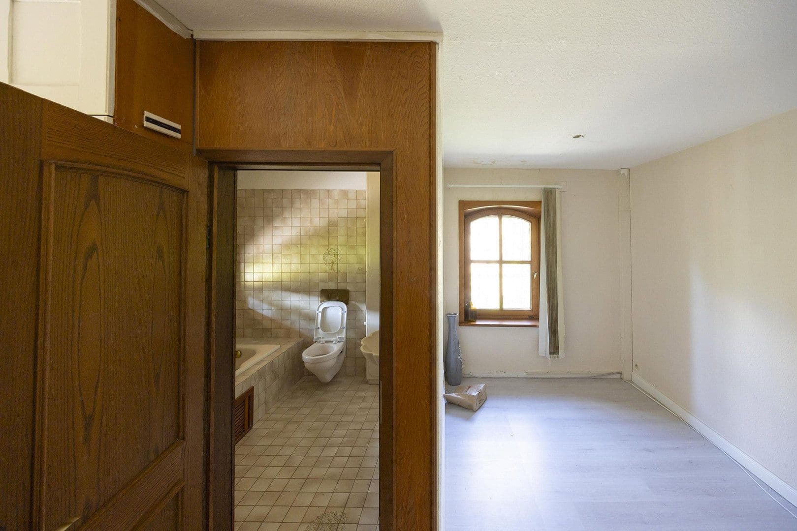 Predaj domu 248 m², pozemok 2.428 m², Bad Schwartau, Šlezvicko-Holštajnsko Predaj domu 248 m², pozemok 2.428 m², Bad Schwartau, Šlezvicko-Holštajnsko