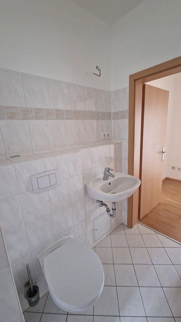 Predaj bytu 3-izbový 56 m², Holzhäuser Straße 66, Leipzig, Sasko Predaj bytu 3-izbový 56 m², Holzhäuser Straße 66, Leipzig, Sasko