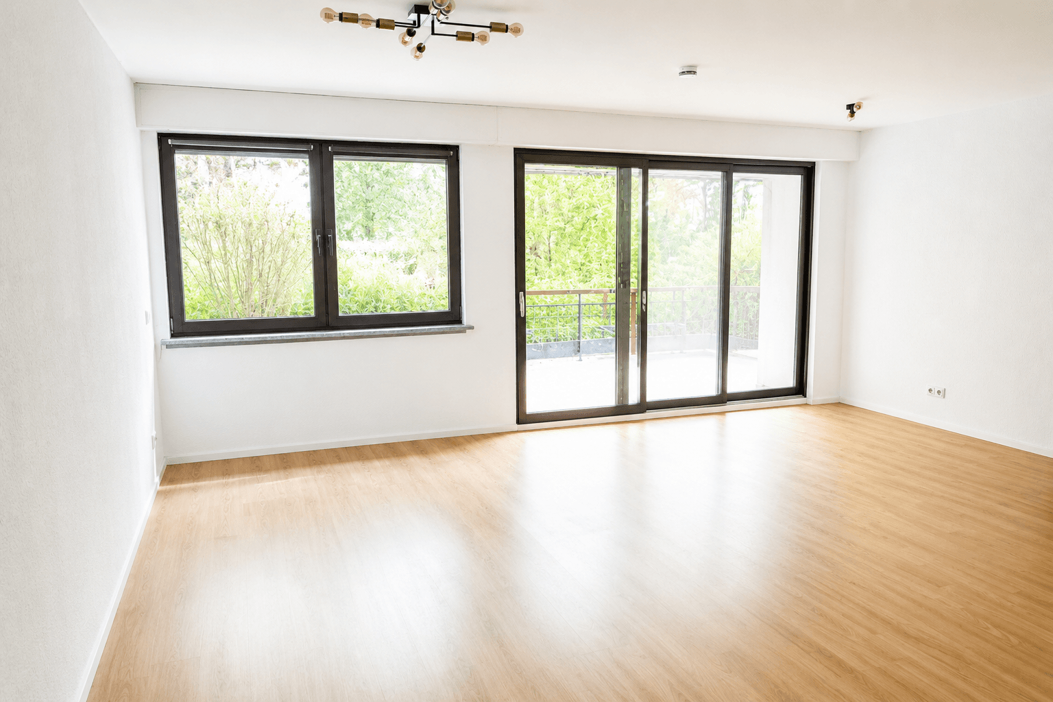 Prenájom bytu 2-izbový 63 m², Hüttemeisterstraße 15, Lüdenscheid, Severné Porýnie - Westfálsko Prenájom bytu 2-izbový 63 m², Hüttemeisterstraße 15, Lüdenscheid, Severné Porýnie - Westfálsko