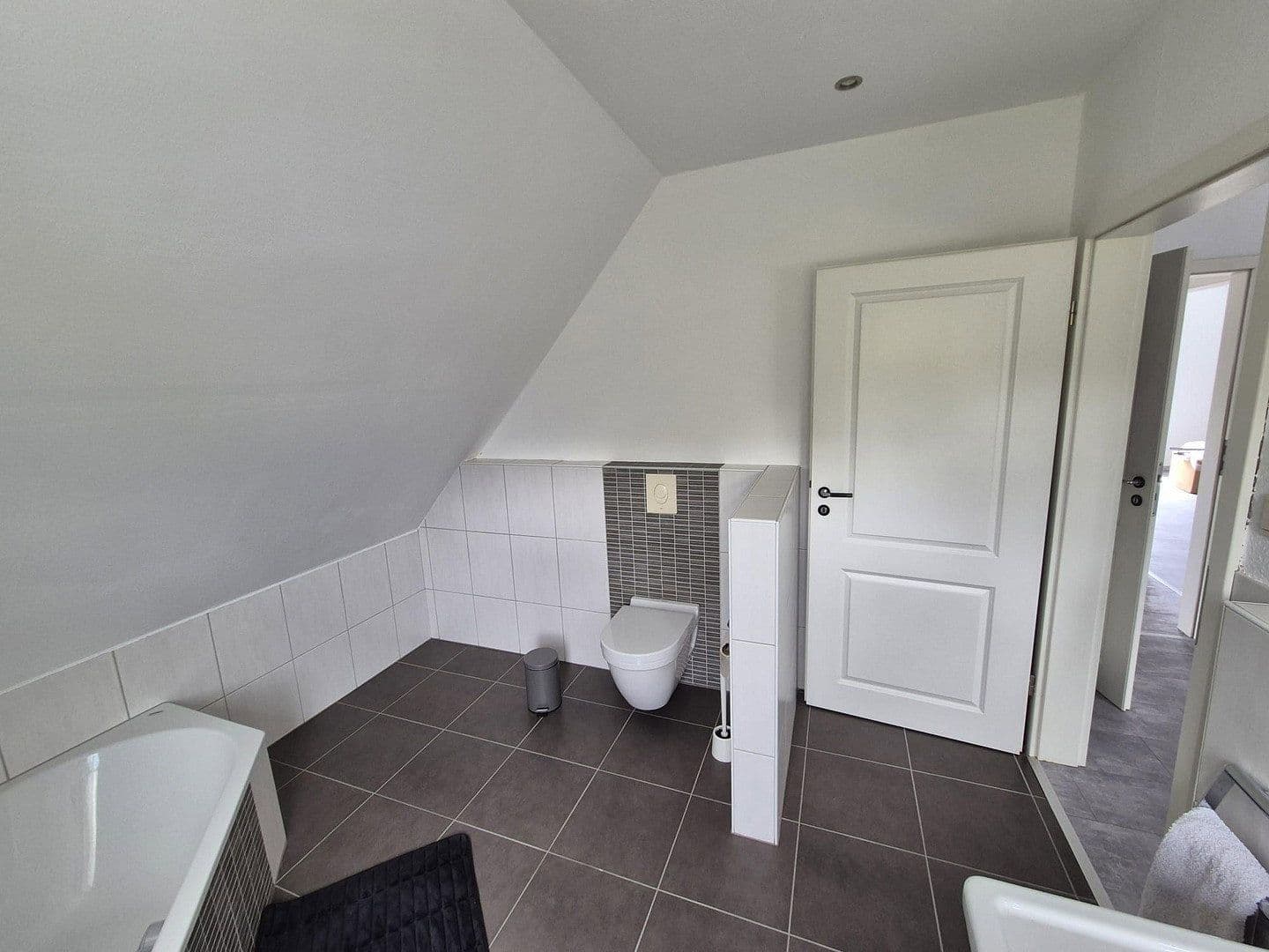 Predaj domu 128 m², pozemok 635 m², Lieder Str. 5, Jemgum, Dolné Sasko Predaj domu 128 m², pozemok 635 m², Lieder Str. 5, Jemgum, Dolné Sasko