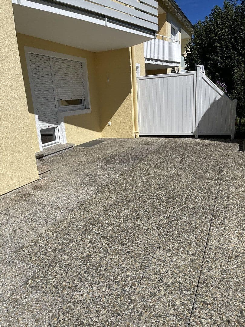 Prenájom bytu 3-izbový 70 m², Planegg, Bavorsko Prenájom bytu 3-izbový 70 m², Planegg, Bavorsko