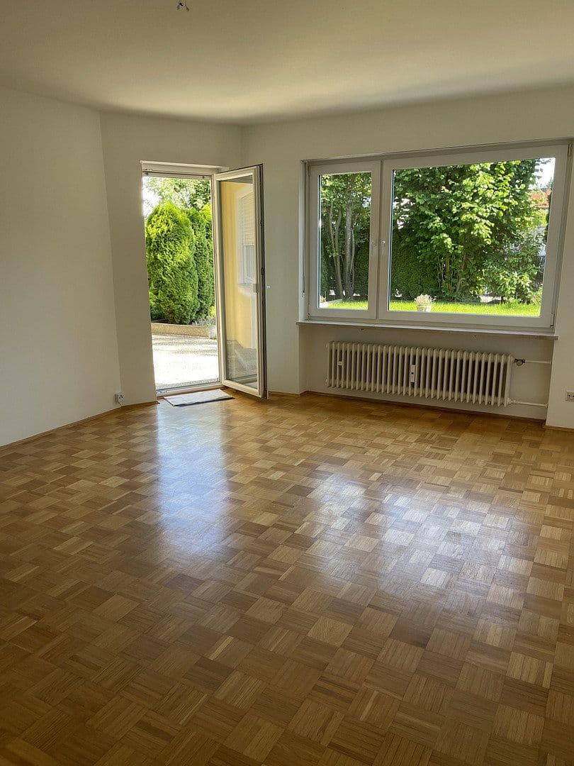 Prenájom bytu 3-izbový 70 m², Planegg, Bavorsko Prenájom bytu 3-izbový 70 m², Planegg, Bavorsko