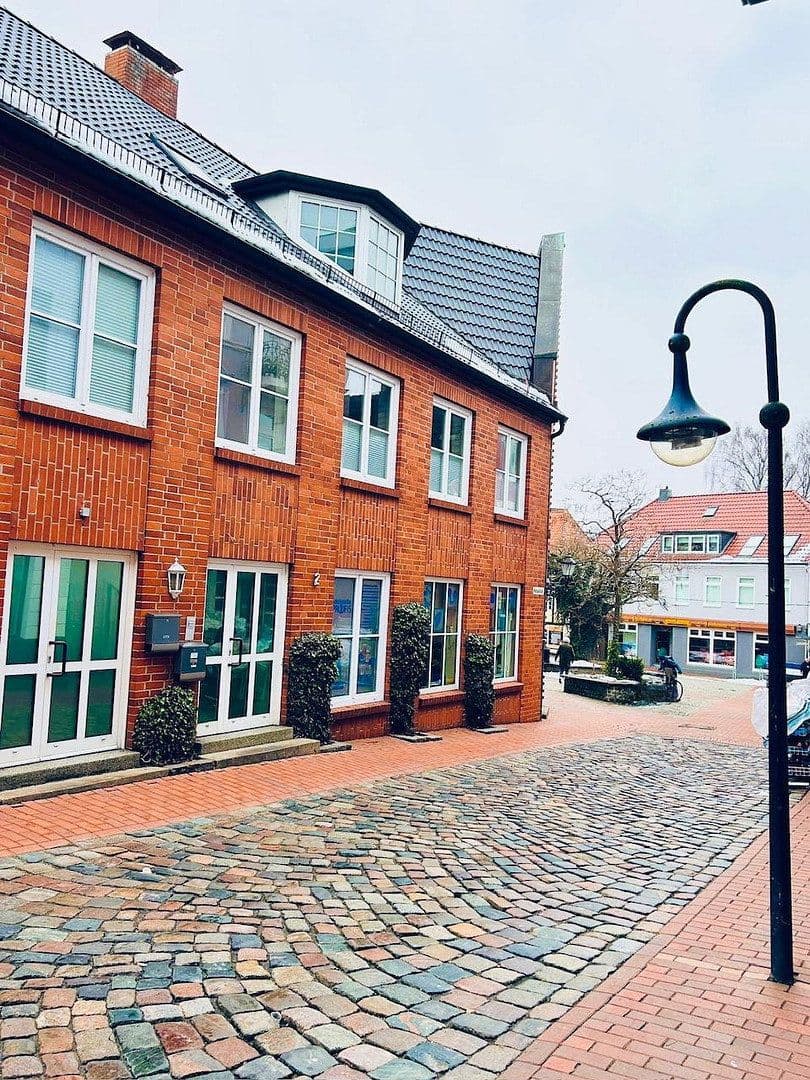 Predaj domu 263 m², pozemok 126 m², Michaelisstr.2, Schleswig, Šlezvicko-Holštajnsko Predaj domu 263 m², pozemok 126 m², Michaelisstr.2, Schleswig, Šlezvicko-Holštajnsko