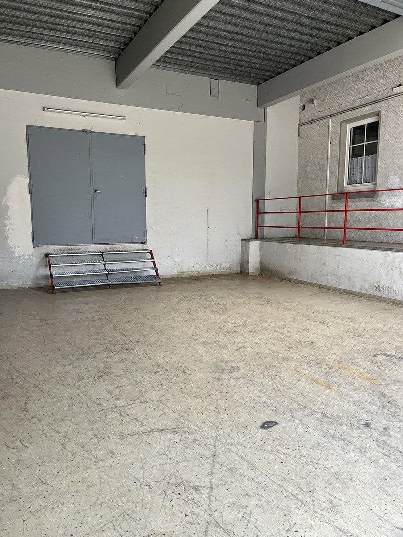Prenájom nebytového priestoru 2.710 m², Müllergasse 1, Geislingen, Bádensko-Wurttembersko Prenájom nebytového priestoru 2.710 m², Müllergasse 1, Geislingen, Bádensko-Wurttembersko