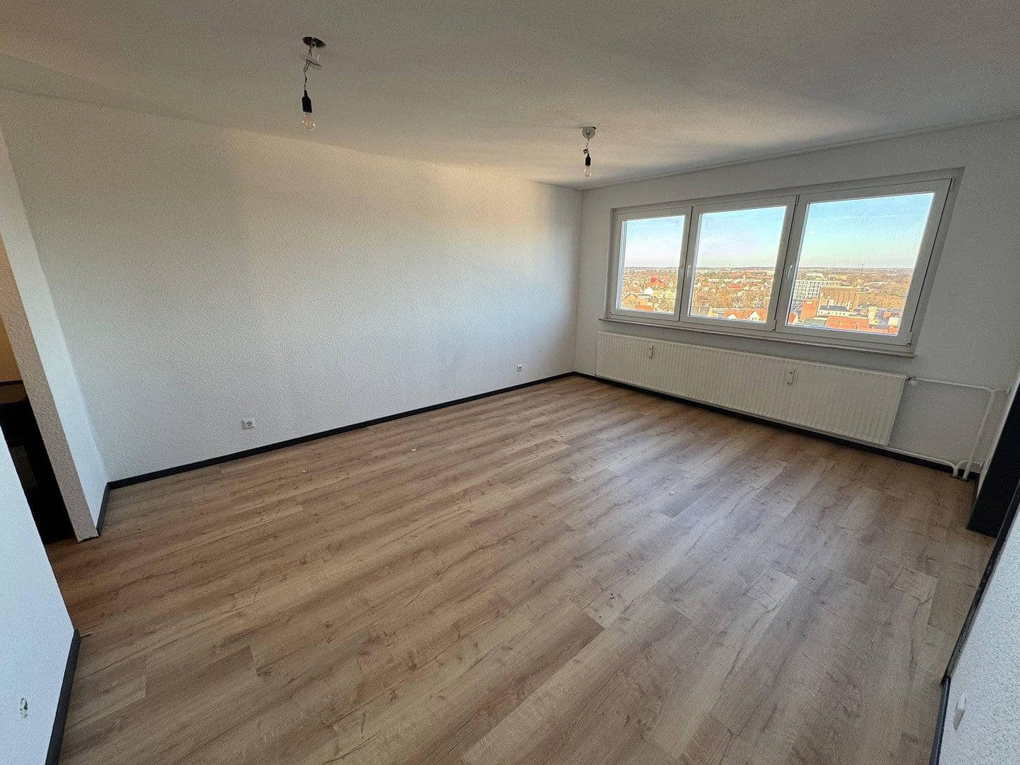 Prenájom bytu 1-izbový 40 m², Lindenstr. 27, Peine, Dolné Sasko Prenájom bytu 1-izbový 40 m², Lindenstr. 27, Peine, Dolné Sasko