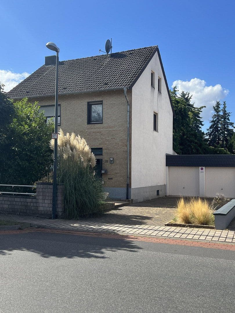 Predaj domu 115 m², pozemok 792 m², Düren, Severné Porýnie - Westfálsko Predaj domu 115 m², pozemok 792 m², Düren, Severné Porýnie - Westfálsko