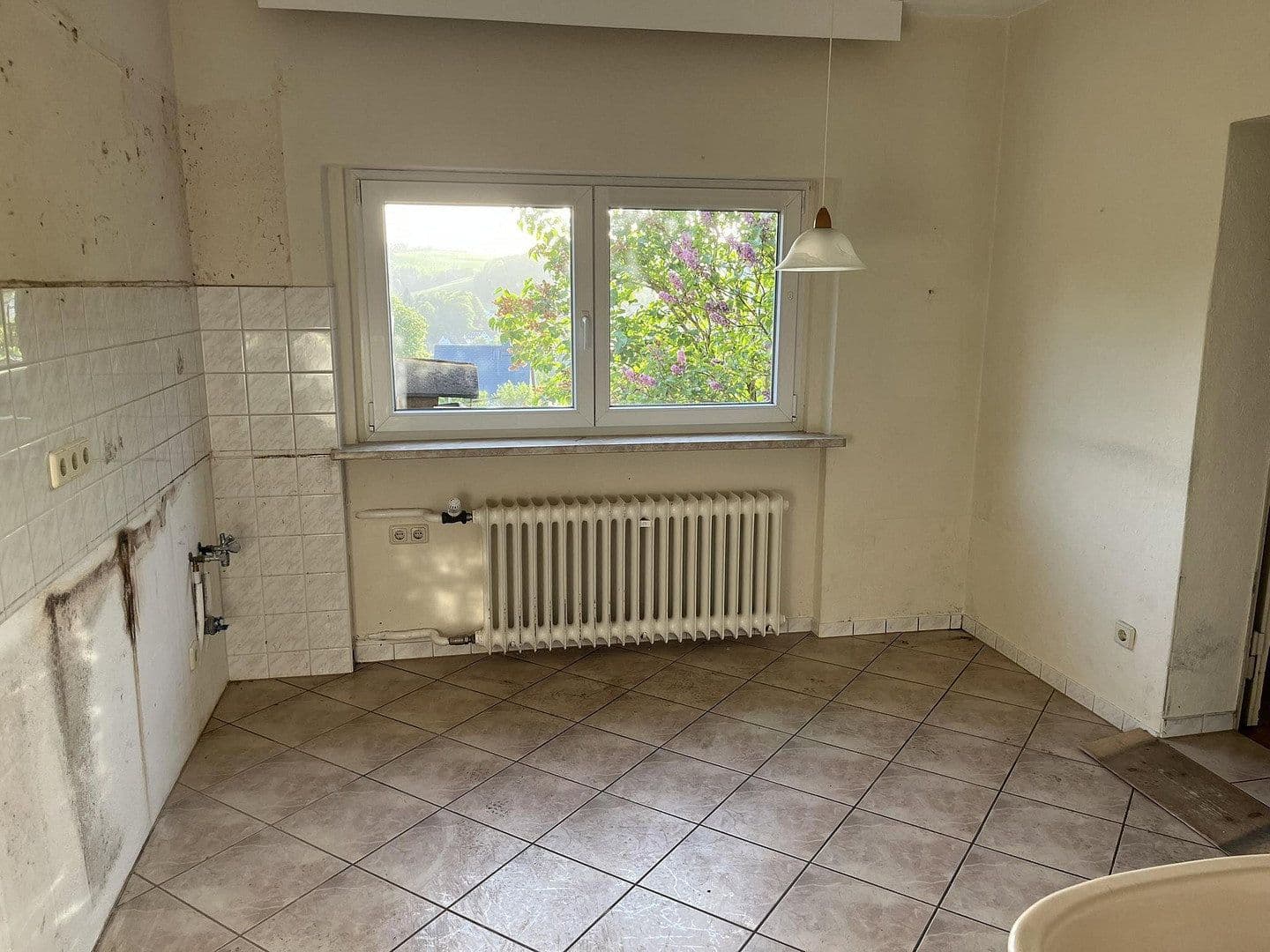 Predaj domu 142 m², pozemok 1.880 m², Chemnitz Einsiedel, Sasko Predaj domu 142 m², pozemok 1.880 m², Chemnitz Einsiedel, Sasko