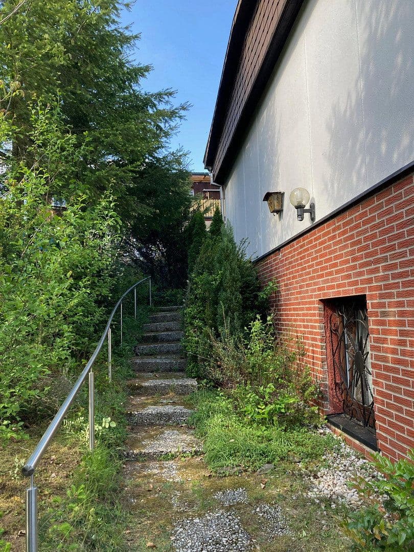 Predaj domu 123 m², pozemok 819 m², Herborn, Hesensko Predaj domu 123 m², pozemok 819 m², Herborn, Hesensko