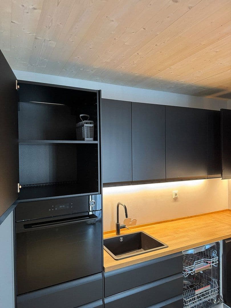 Prenájom bytu 2-izbový 56 m², Feldbergblick 26, Waldems, Hesensko Prenájom bytu 2-izbový 56 m², Feldbergblick 26, Waldems, Hesensko