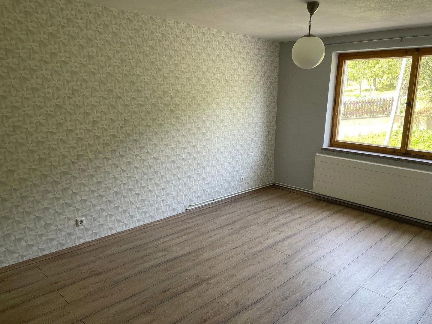 Prenájom domu 157 m², pozemok 800 m², Buttlar, Durínsko Prenájom domu 157 m², pozemok 800 m², Buttlar, Durínsko
