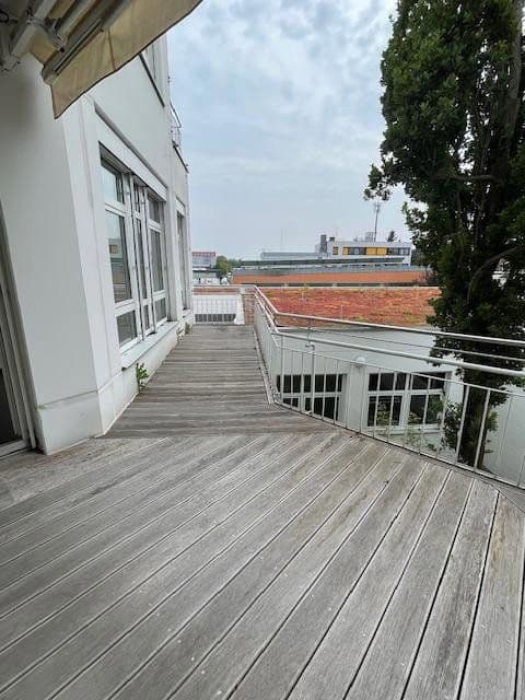 Prenájom kancelárie 566 m², Andernacher Straße 18, Nürnberg, Bavorsko Prenájom kancelárie 566 m², Andernacher Straße 18, Nürnberg, Bavorsko