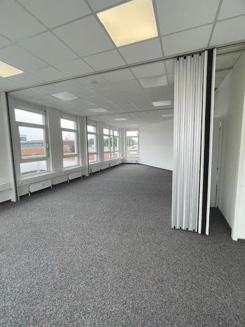 Prenájom kancelárie 566 m², Andernacher Straße 18, Nürnberg, Bavorsko Prenájom kancelárie 566 m², Andernacher Straße 18, Nürnberg, Bavorsko