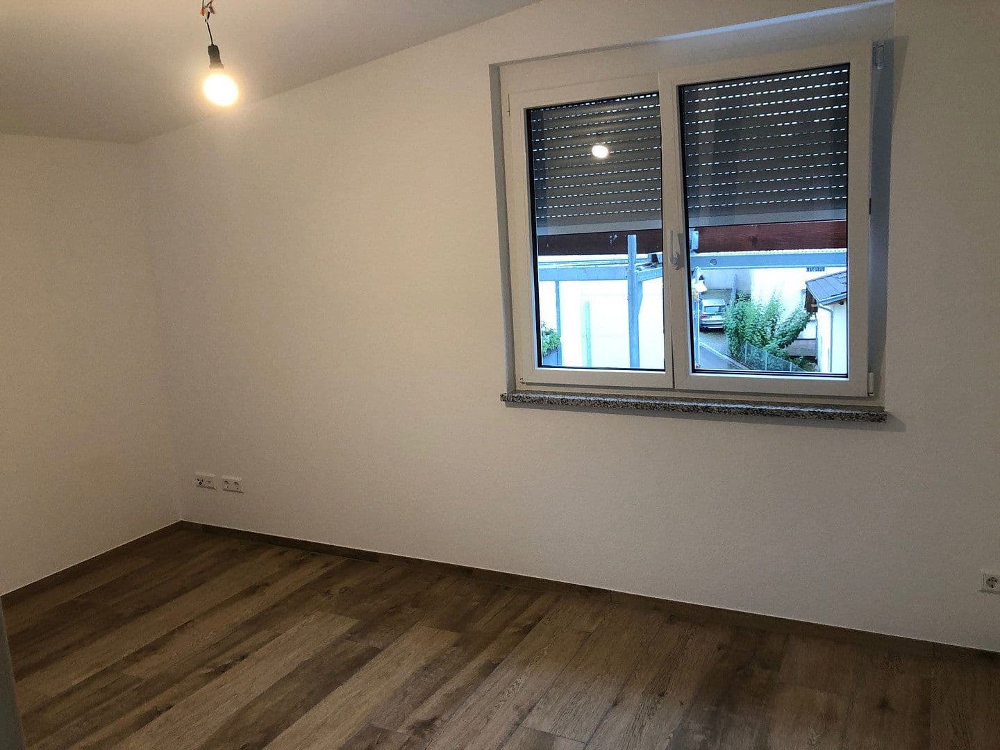 Prenájom bytu 3-izbový 71 m², Zimmermannstrasse 12, Laufenburg (Baden), Bádensko-Wurttembersko Prenájom bytu 3-izbový 71 m², Zimmermannstrasse 12, Laufenburg (Baden), Bádensko-Wurttembersko