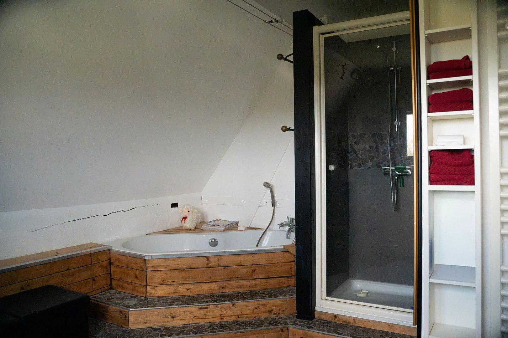 Predaj domu 169 m², pozemok 1.000 m², Waldsee, Porýnie-Falcko Predaj domu 169 m², pozemok 1.000 m², Waldsee, Porýnie-Falcko