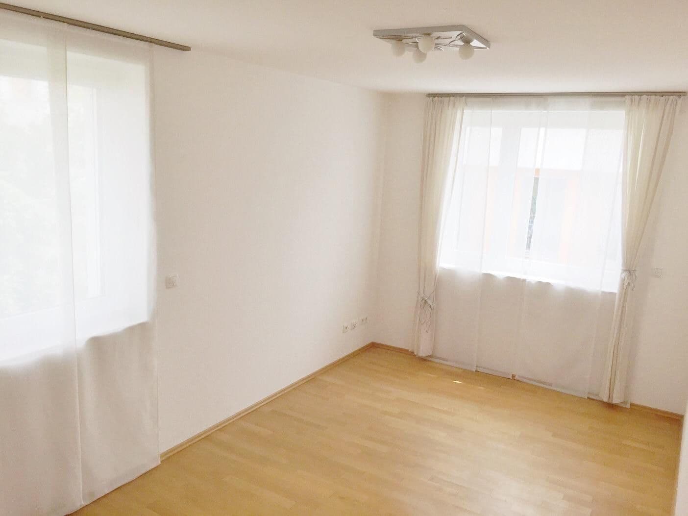 Prenájom domu 154 m², pozemok 350 m², Zum Margarethenzehnten 24, Frankfurt am Main, Hesensko Prenájom domu 154 m², pozemok 350 m², Zum Margarethenzehnten 24, Frankfurt am Main, Hesensko