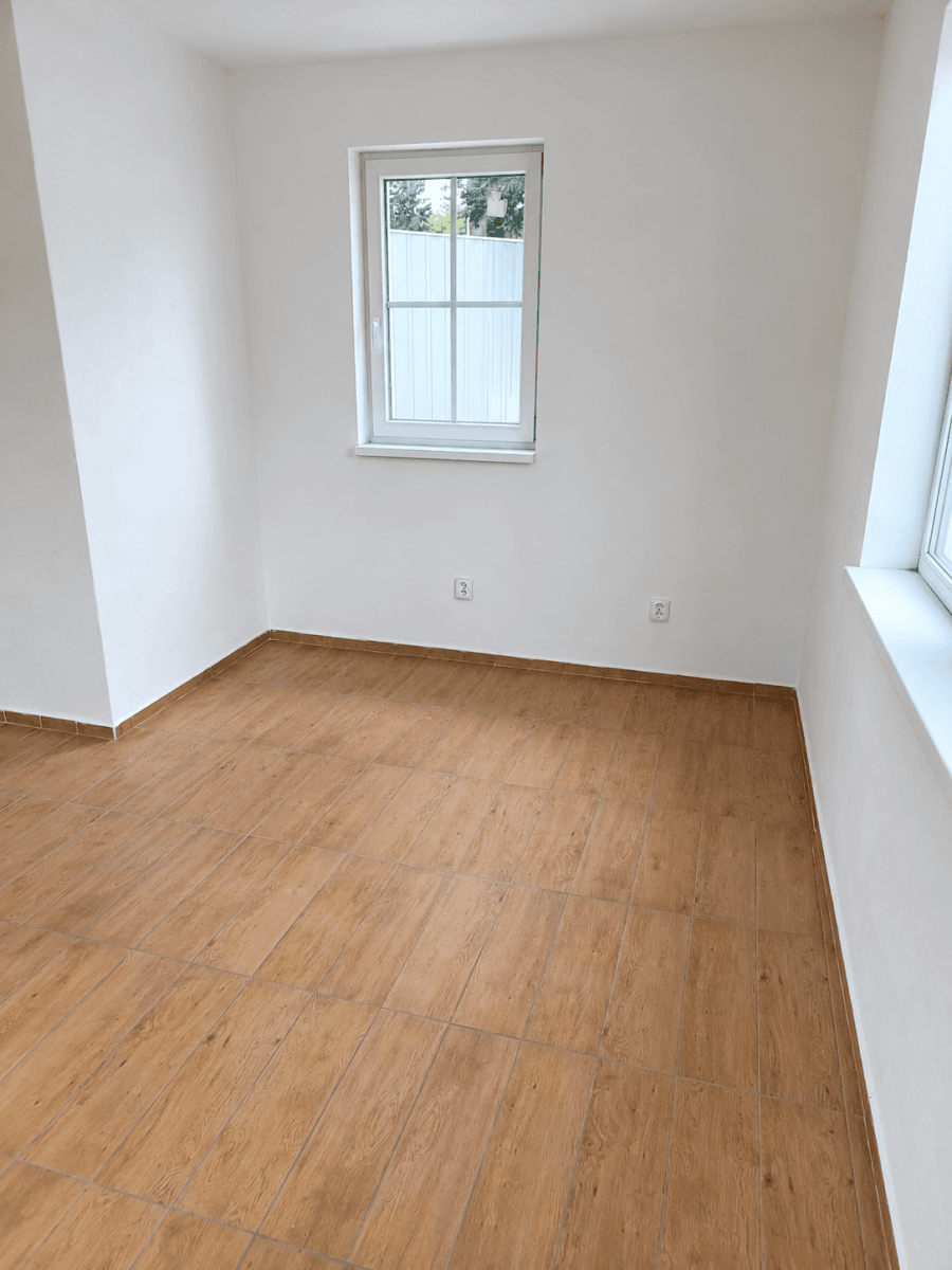 Prenájom bytu 1-izbový 36 m², Všemyslice, Jihočeský kraj Prenájom bytu 1-izbový 36 m², Všemyslice, Jihočeský kraj