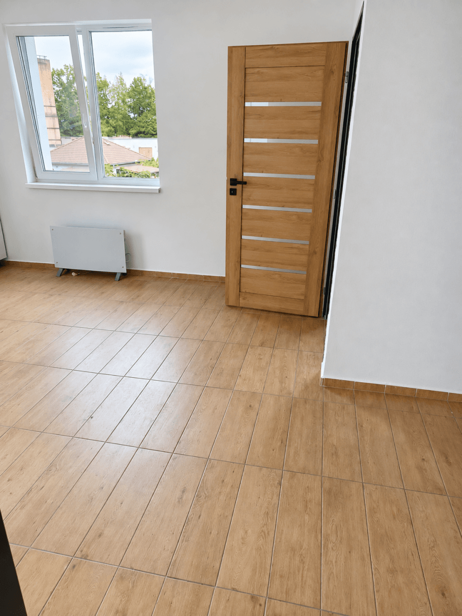 Prenájom bytu 1-izbový 36 m², Všemyslice, Jihočeský kraj Prenájom bytu 1-izbový 36 m², Všemyslice, Jihočeský kraj