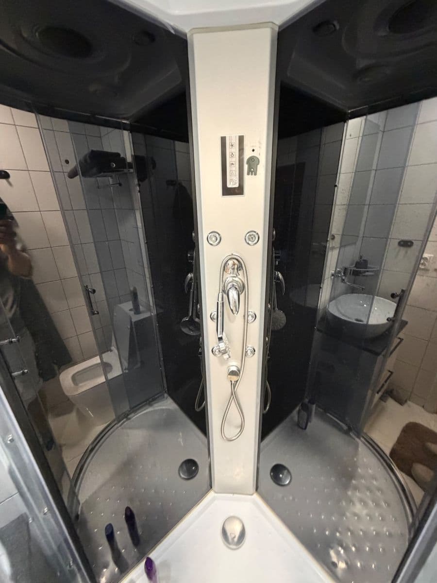Prenájom bytu 1-izbový 30 m², Chelčického, Praha, Praha Prenájom bytu 1-izbový 30 m², Chelčického, Praha, Praha