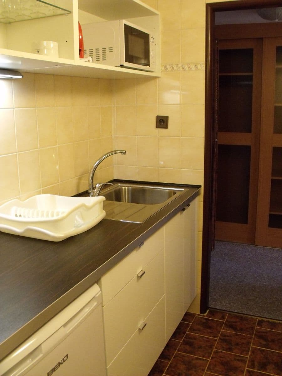 Prenájom bytu 3-izbový 85 m², Tyršova, Rakovník, Středočeský kraj Prenájom bytu 3-izbový 85 m², Tyršova, Rakovník, Středočeský kraj