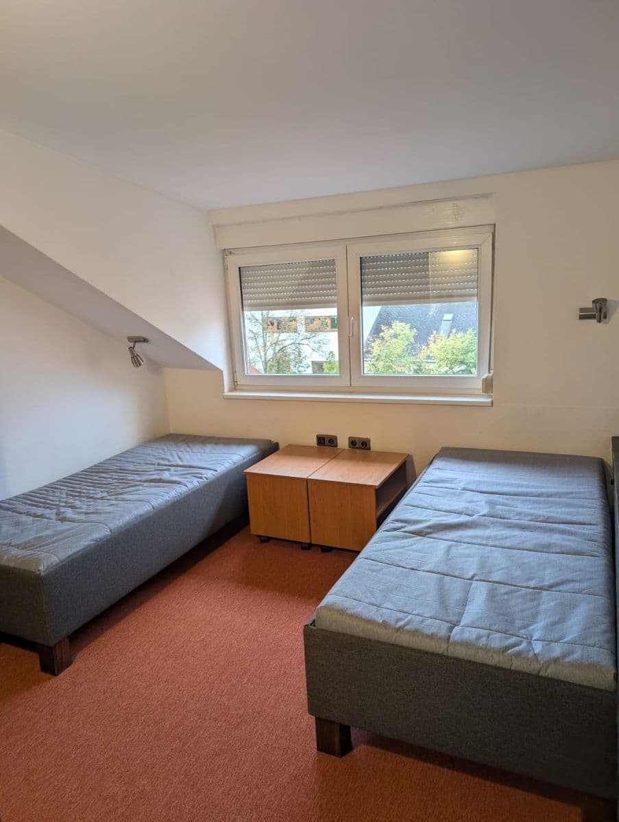 Prenájom bytu 3-izbový 85 m², Tyršova, Rakovník, Středočeský kraj Prenájom bytu 3-izbový 85 m², Tyršova, Rakovník, Středočeský kraj