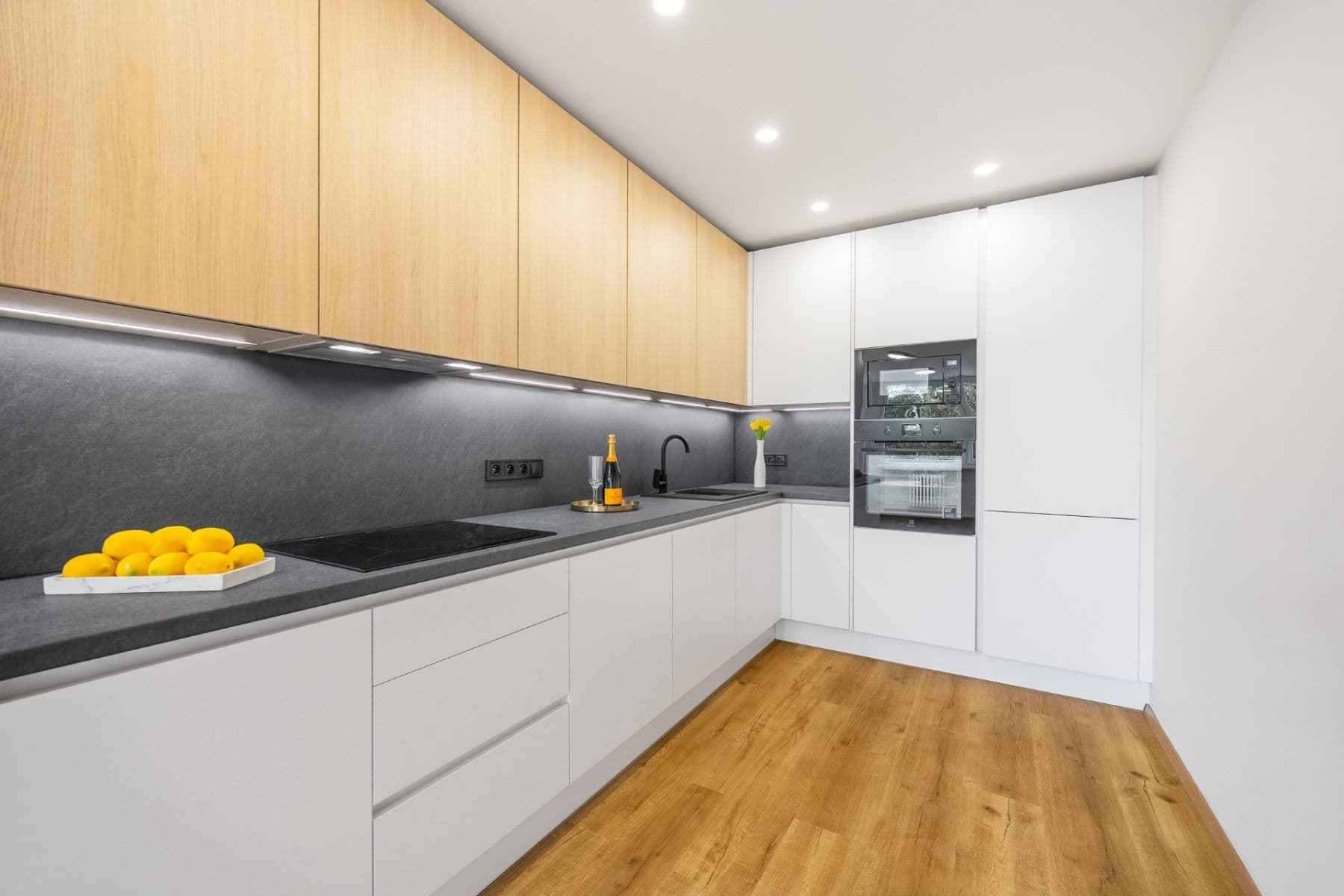 Predaj bytu 3-izbový 67 m², Bruslařská, Praha, Praha Predaj bytu 3-izbový 67 m², Bruslařská, Praha, Praha