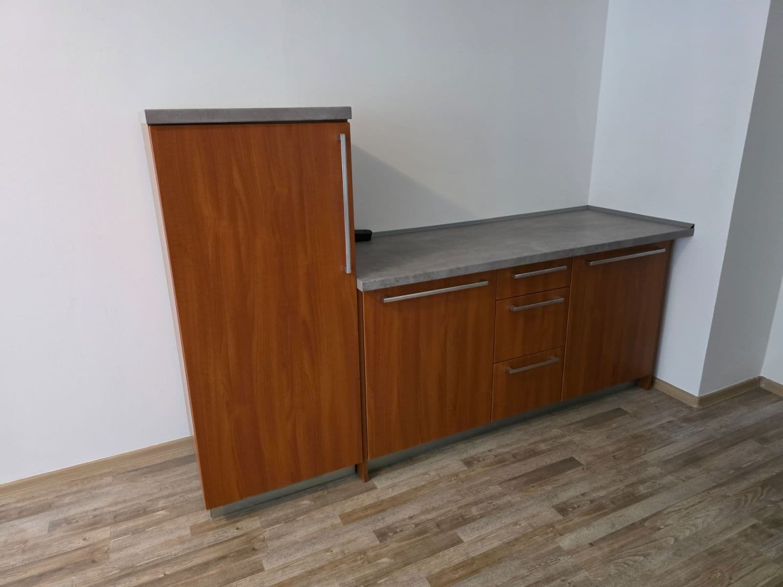 Prenájom bytu 2-izbový 35 m², Mladé Buky, Královéhradecký kraj Prenájom bytu 2-izbový 35 m², Mladé Buky, Královéhradecký kraj