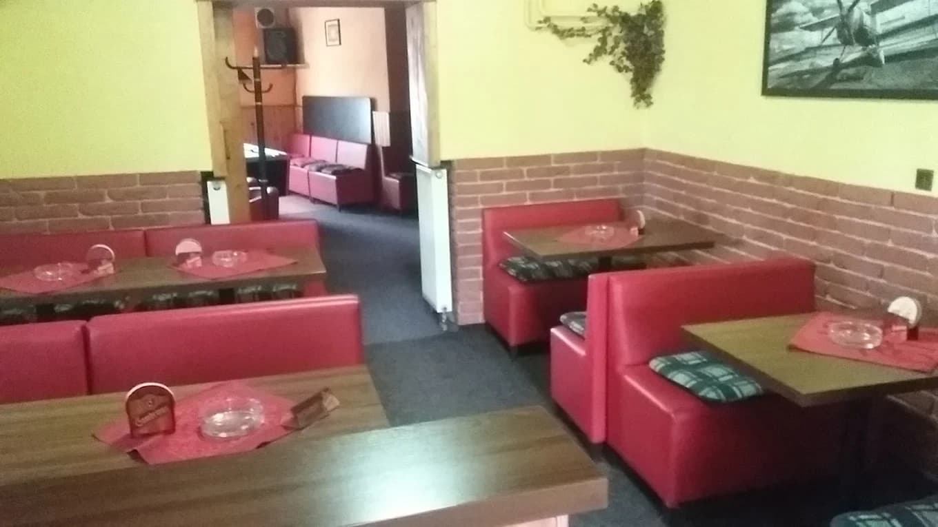 Prenájom nebytového priestoru 250 m², Nádražní, Nová Role, Karlovarský kraj Prenájom nebytového priestoru 250 m², Nádražní, Nová Role, Karlovarský kraj